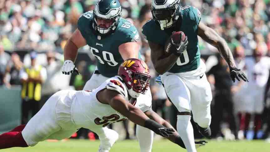 D'Andre Swift Eagles Commanders